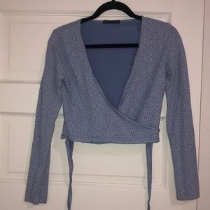 Brandy Melville wrap top